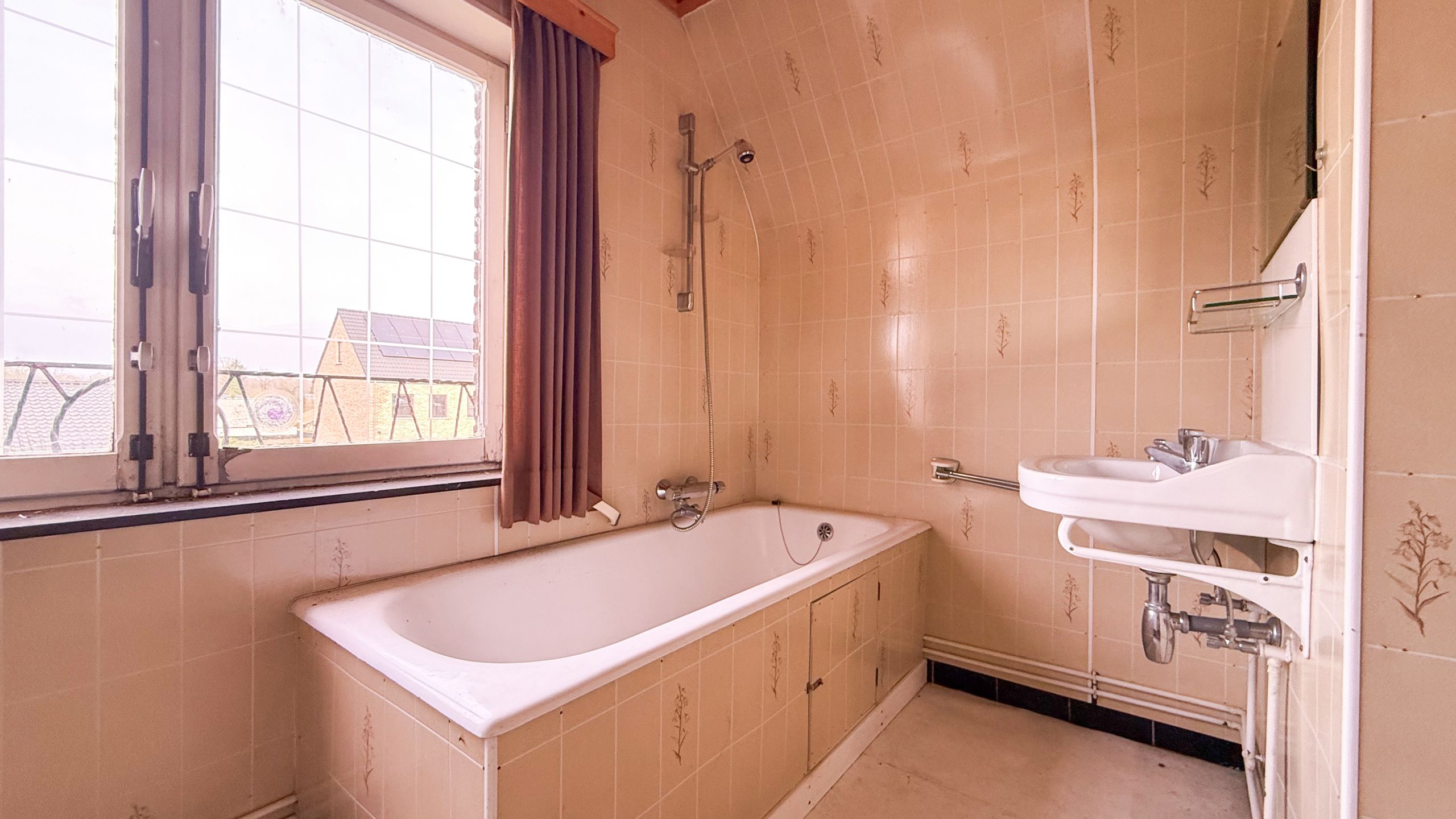Rustig gelegen woning met 3 slaapkamers en ruim perceel! foto 20