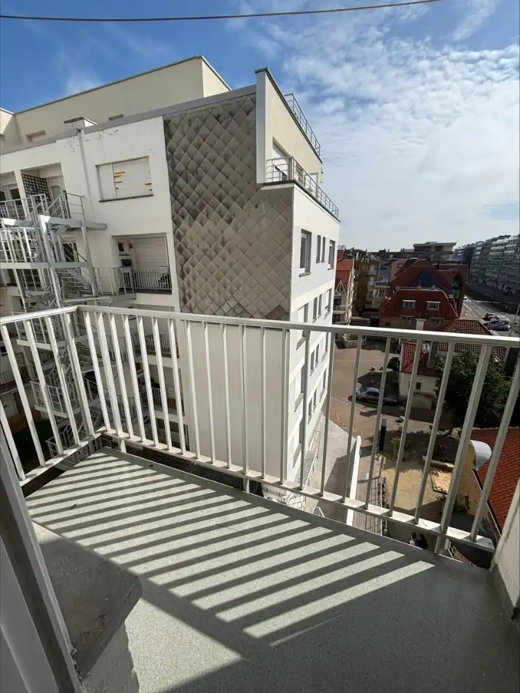 Instapklaar 2-slpk app op toplocatie Westende-Bad! foto 5