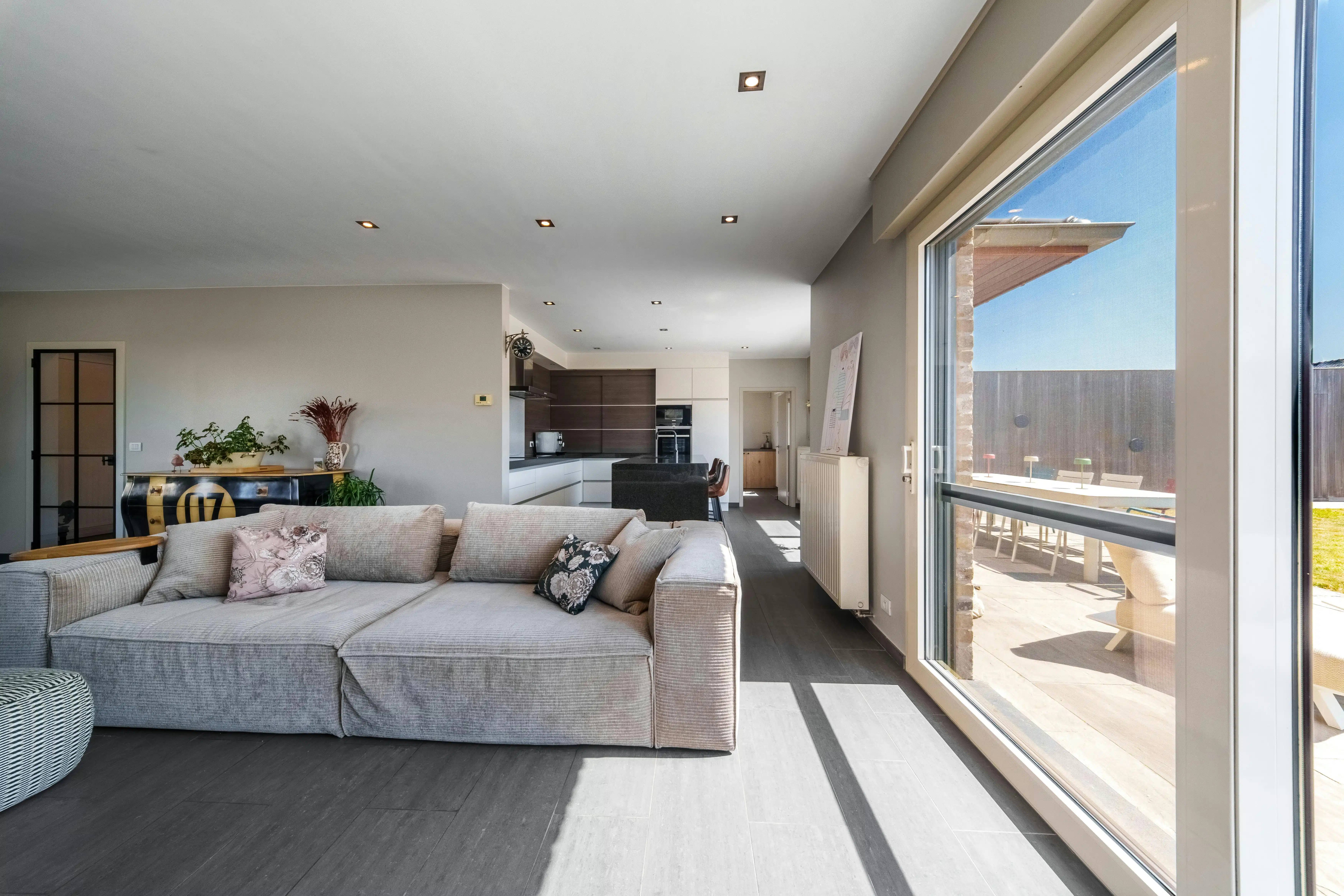 Uitstekend onderhouden villa te koop in Proones foto 7