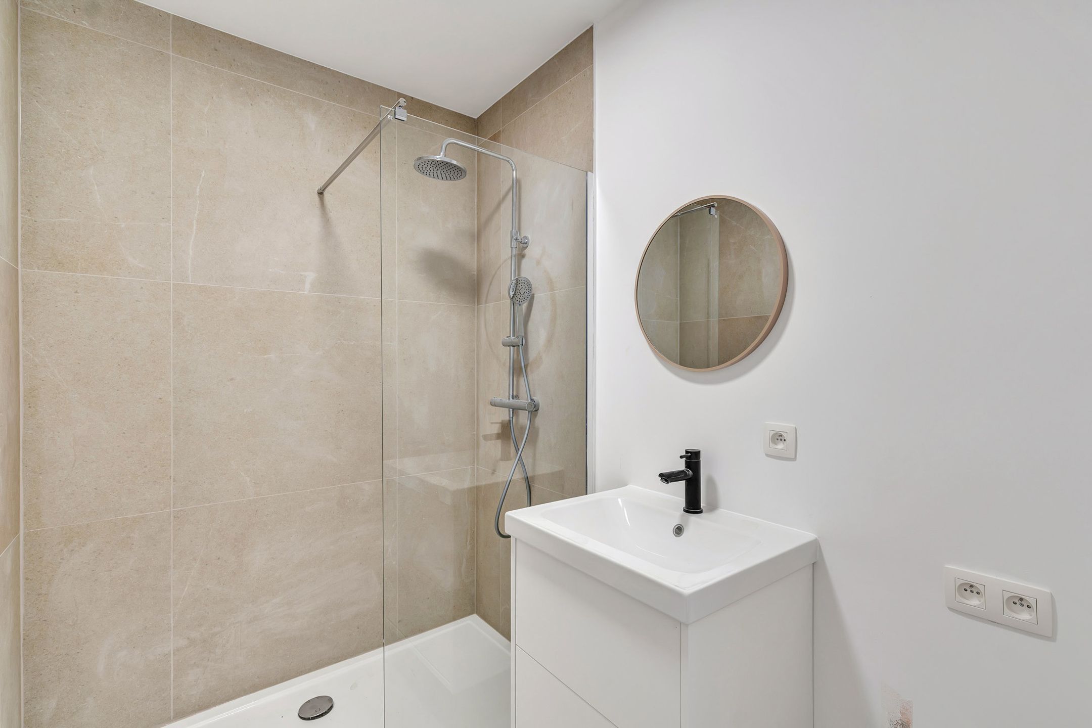 Volledig gerenoveerde stadswoning nabij centrum Gent foto 7