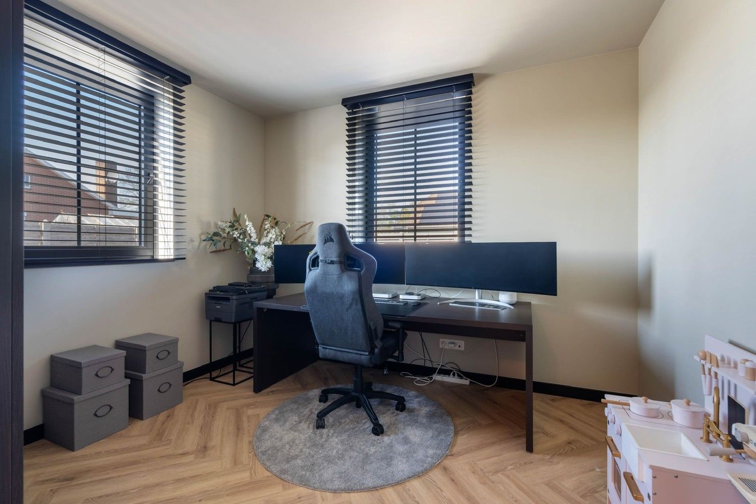 Prachtig luxueuze villa met hoogwaardige materialen in een doodlopende straat te Achel foto 17