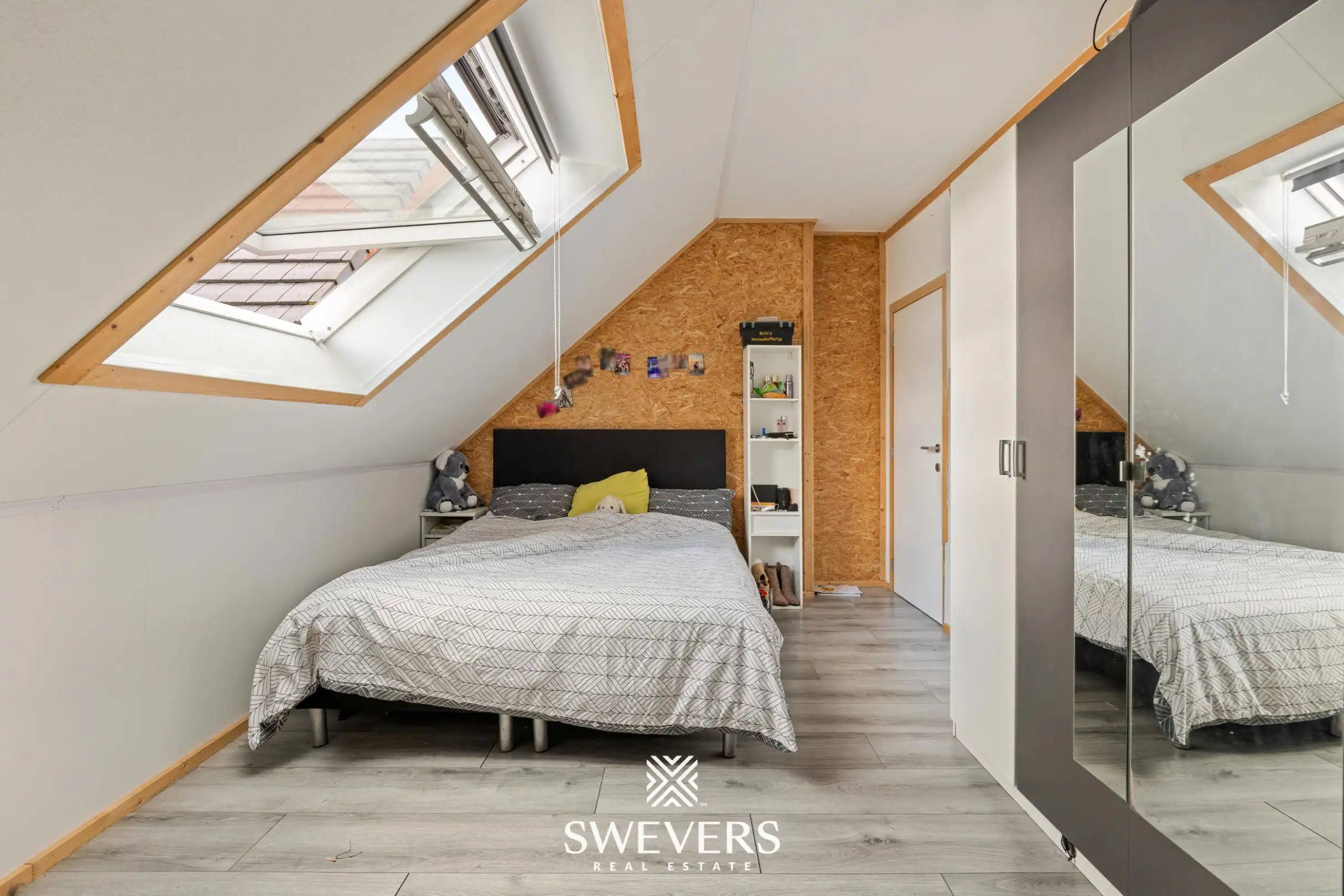 Gerenoveerd investeringspand met 2 verhuurde appartementen te Leopoldsburg foto 25