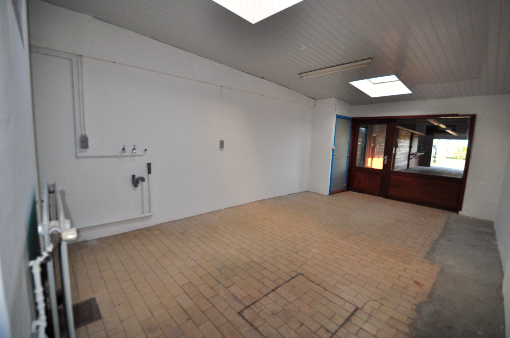 Woning met 2 slaapkamers en garage te Oostende  foto 12