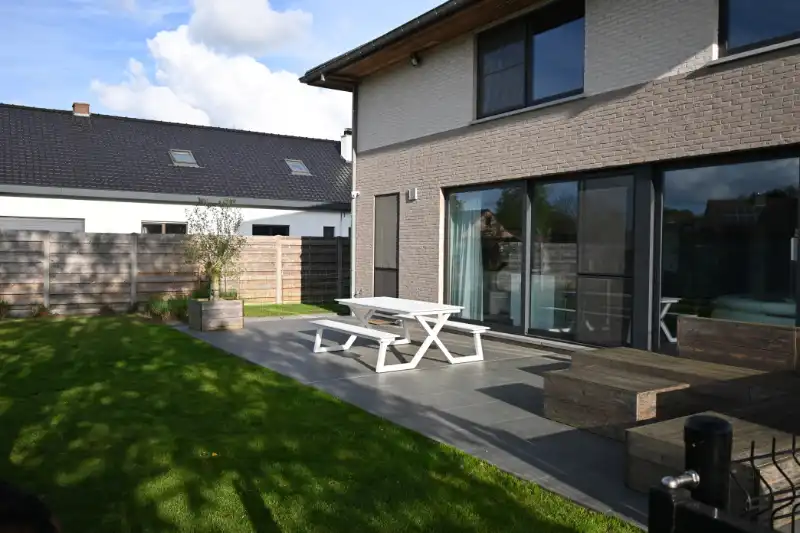 Stijlvolle en energiezuinige gezinswoning met 4 slaapkamers op gegeerde locatie in De Pinte foto 31