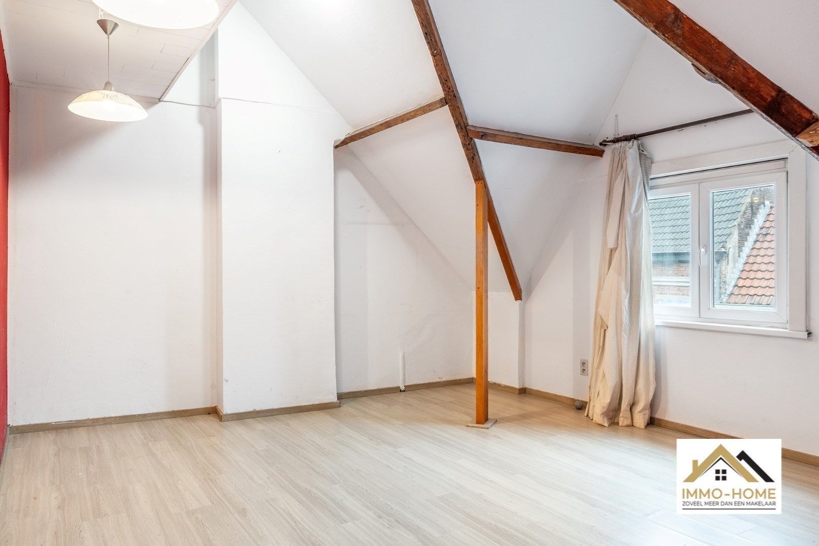 Handelspand + privé woonst op topligging te Lokeren foto 17