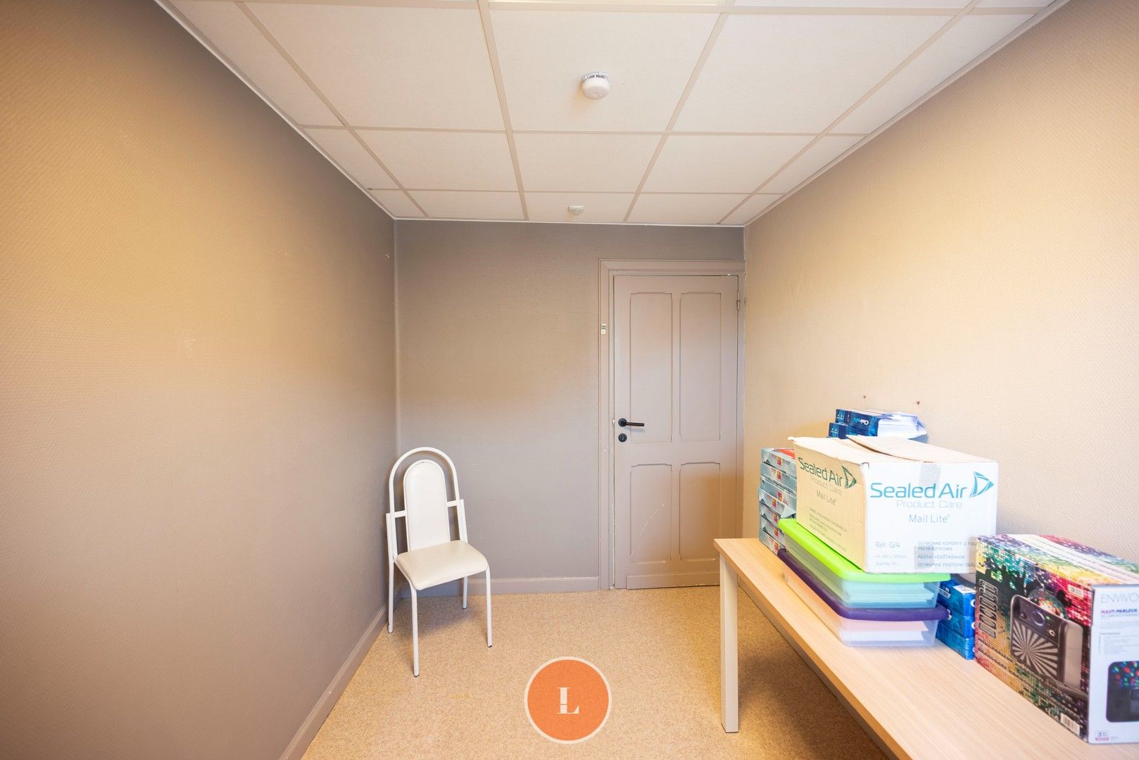 Te koop ruime halfopen woning met 4 slaapkamers en uitweg te Sint-Eloois-Winkel. foto 17