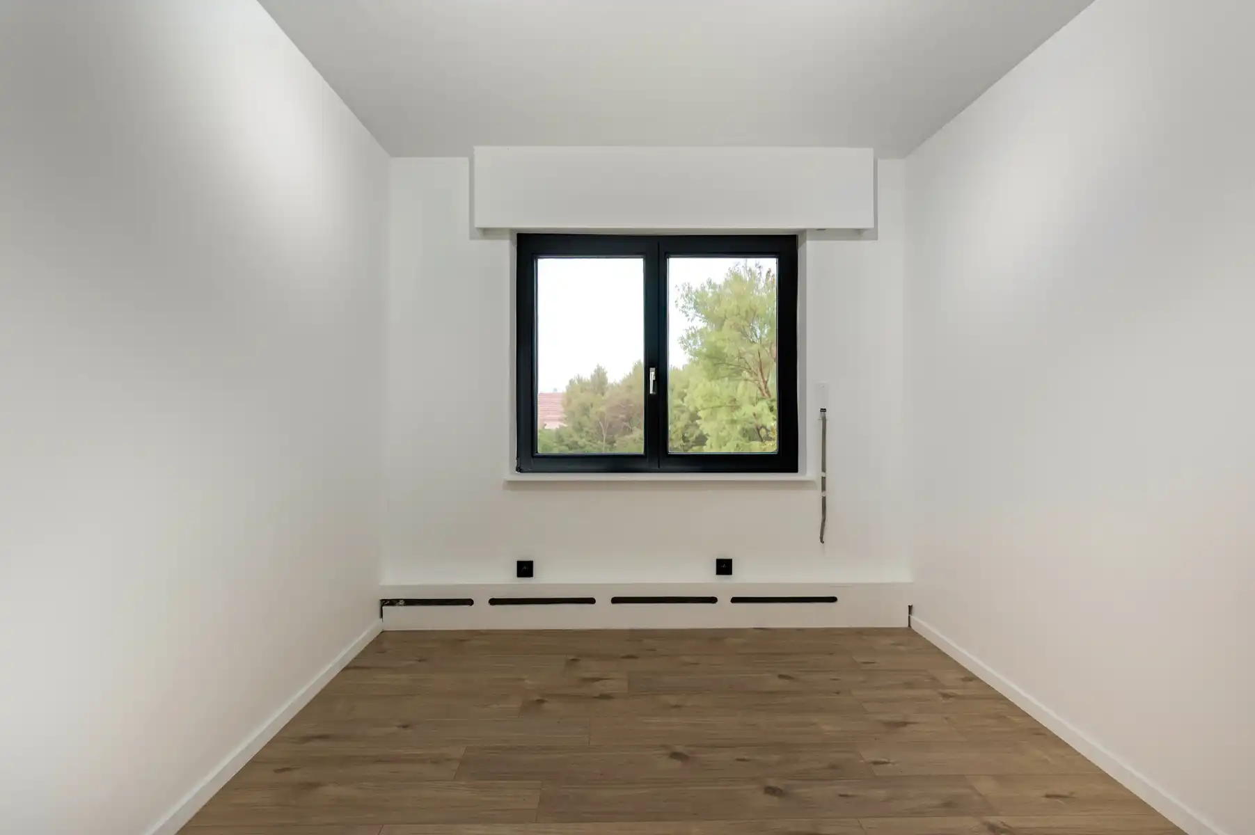 Instapklare gezinswoning met 4 slaapkamers, tuin en garage foto 20