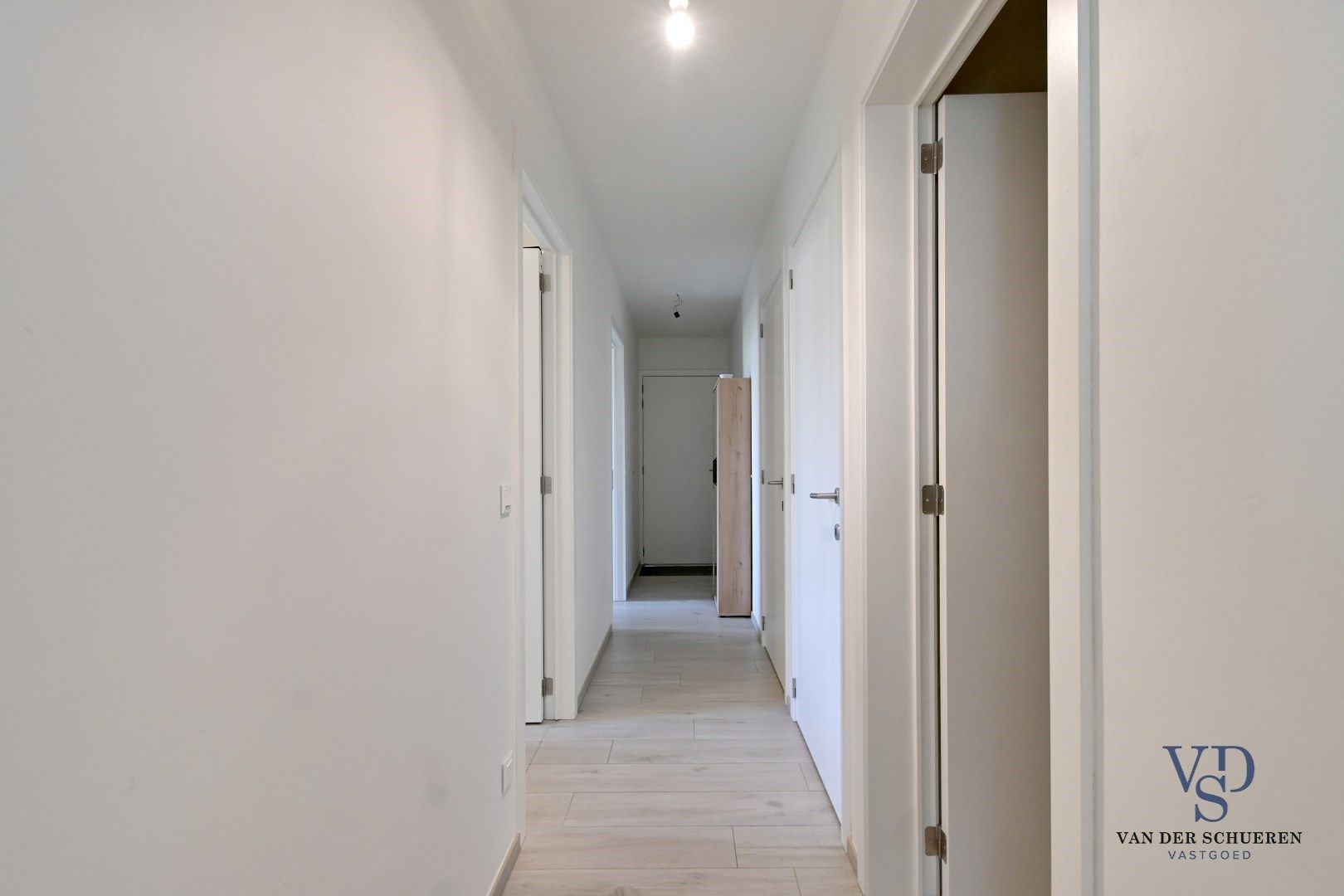 Gelijkvloers appartement met ruim terras foto 12
