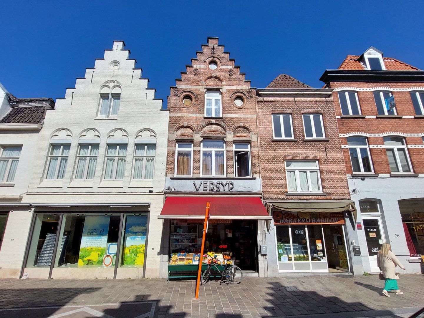 ()=>{if(producerUpdateValueVersion(node),producerAccessed(node),node.value===ERRORED)throw node.error;return node.value} Smedenstraat 30 - - 8000 Brugge