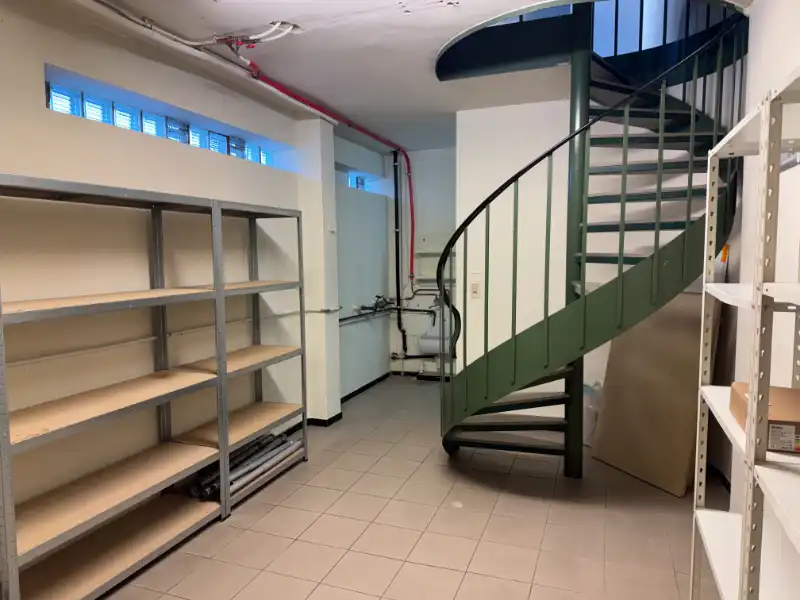 Prachtige handelsruimte te huur op "PATIO DONK" foto 20