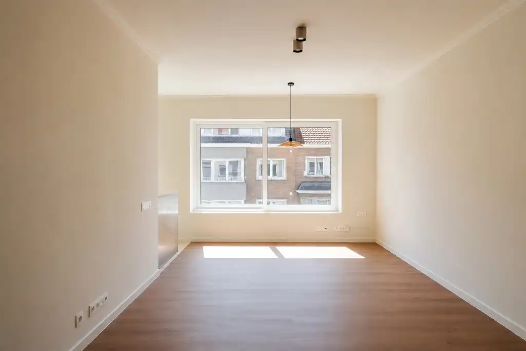 Stationsbuurt Gent-Sint-Pieters – gerenoveerd appartement met 2 slaapkamers en EPC A-score foto 3