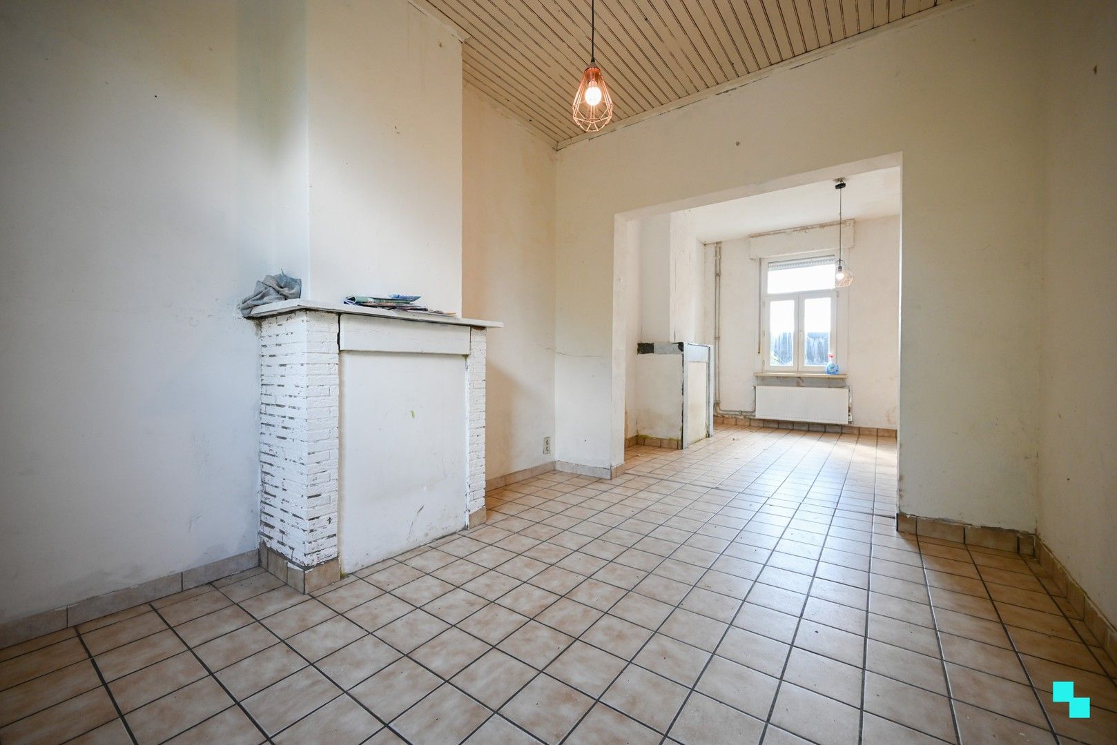 Te renoveren eengezinswoning gelegen op een perceel van ca. 300 m² foto 7