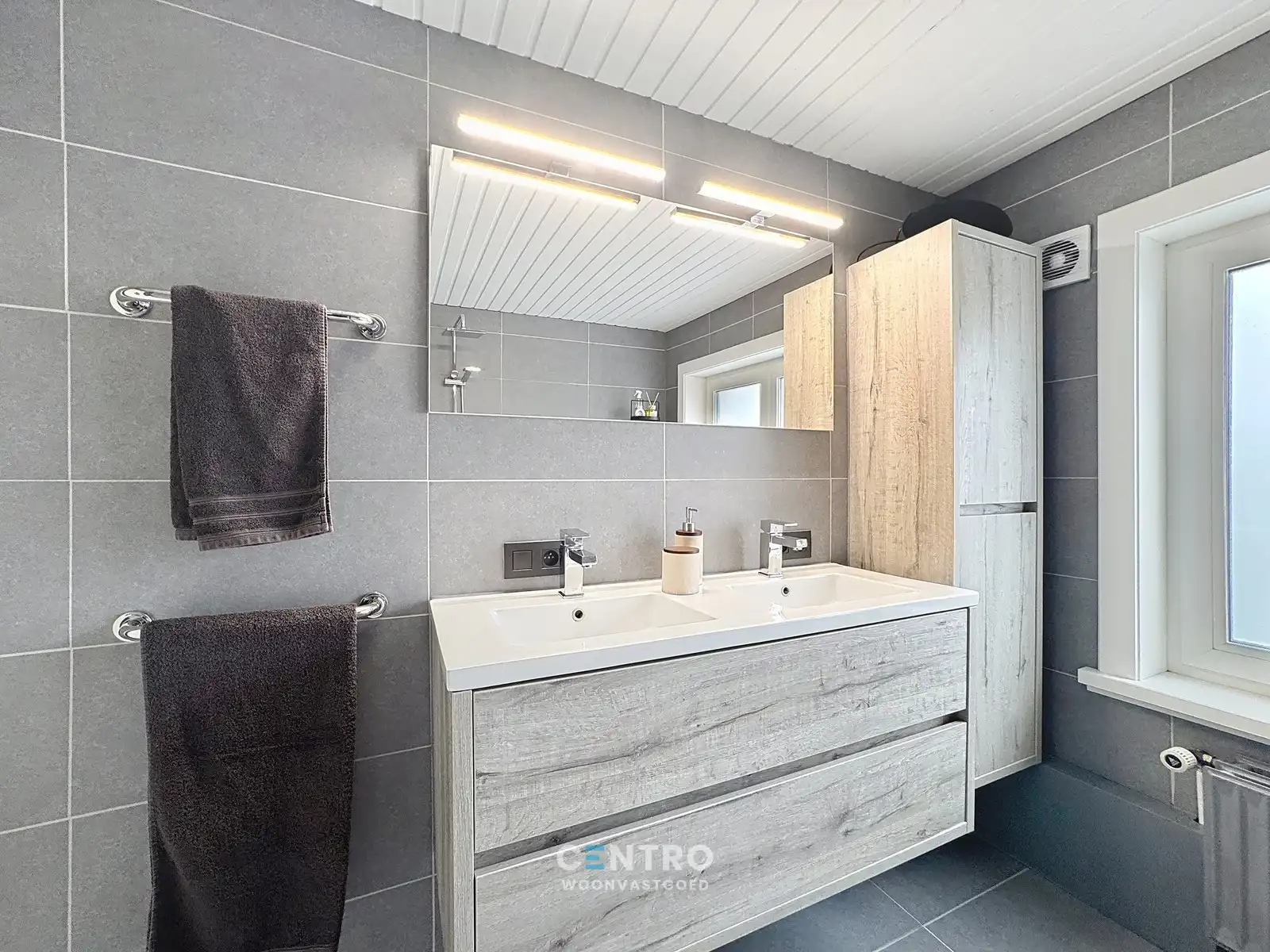 RUIME supergezellige gezinswoning met  4 slpks, garage én ZUIDger. tuin! foto 11