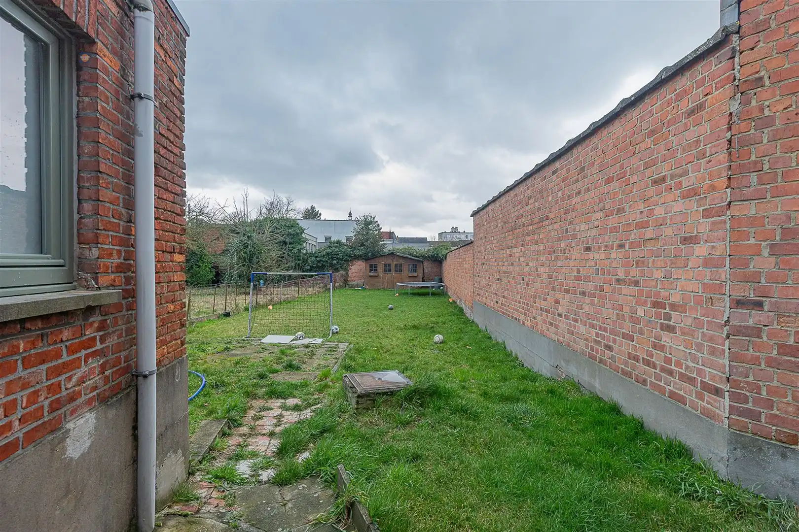 Gerenoveerde woning met 4 slaapkamers in Willebroek foto 23