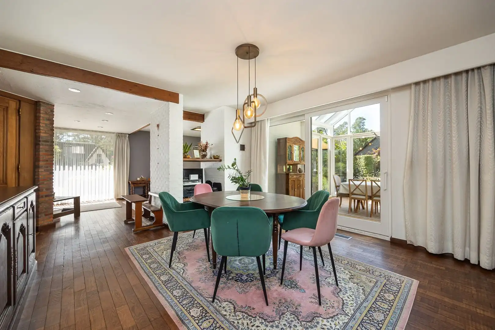 Karaktervolle woning met veel ruimte en prachtige tuin! foto 7