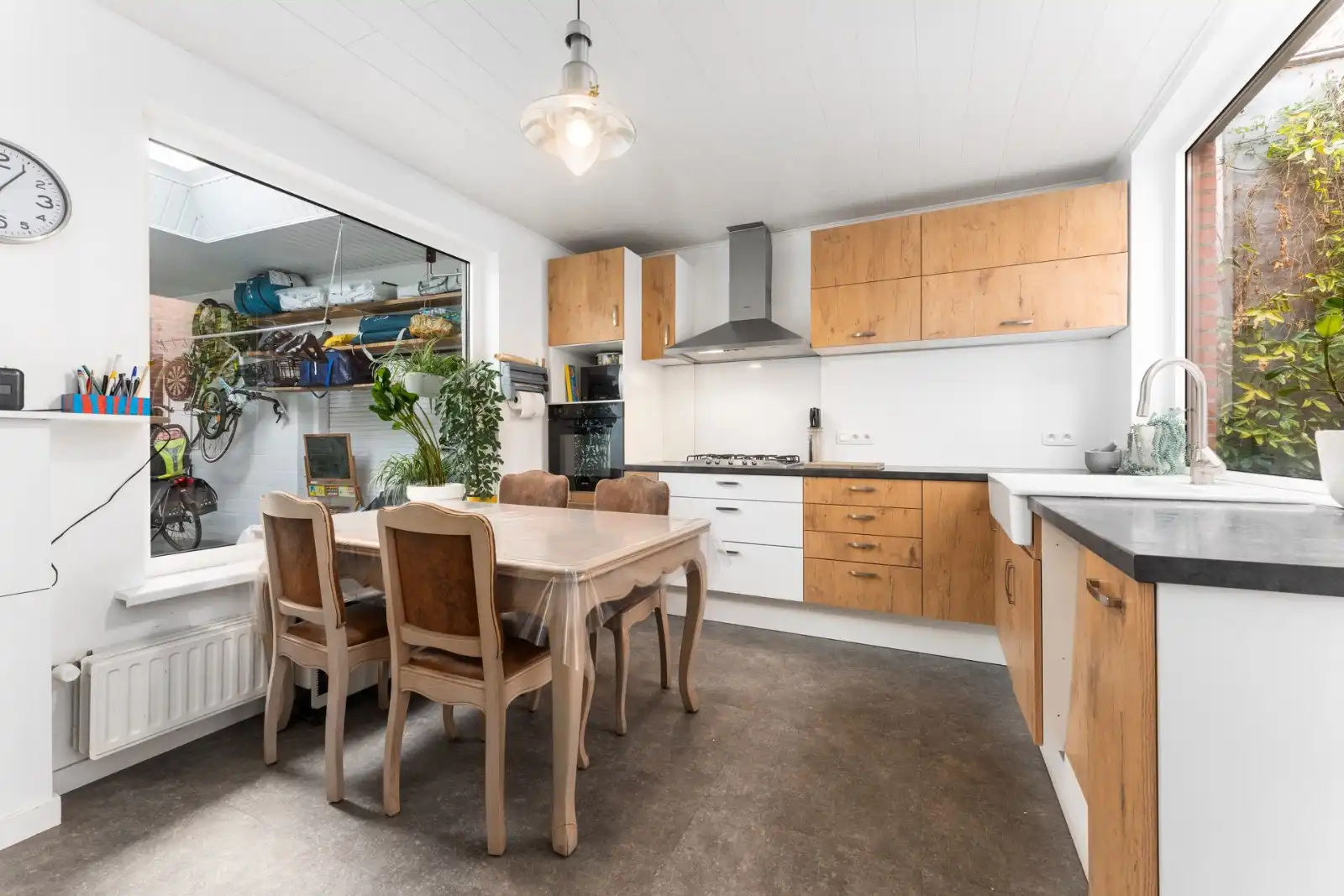 Instapklare woning nabij centrum Ardooie foto 6