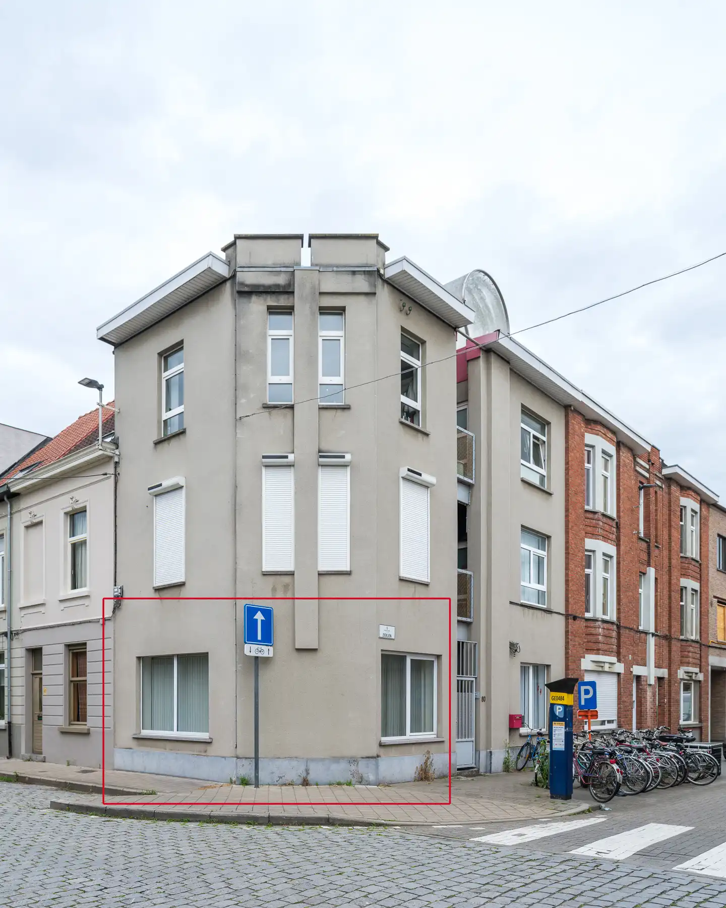 Lichtrijke studio op gewilde locatie foto 7