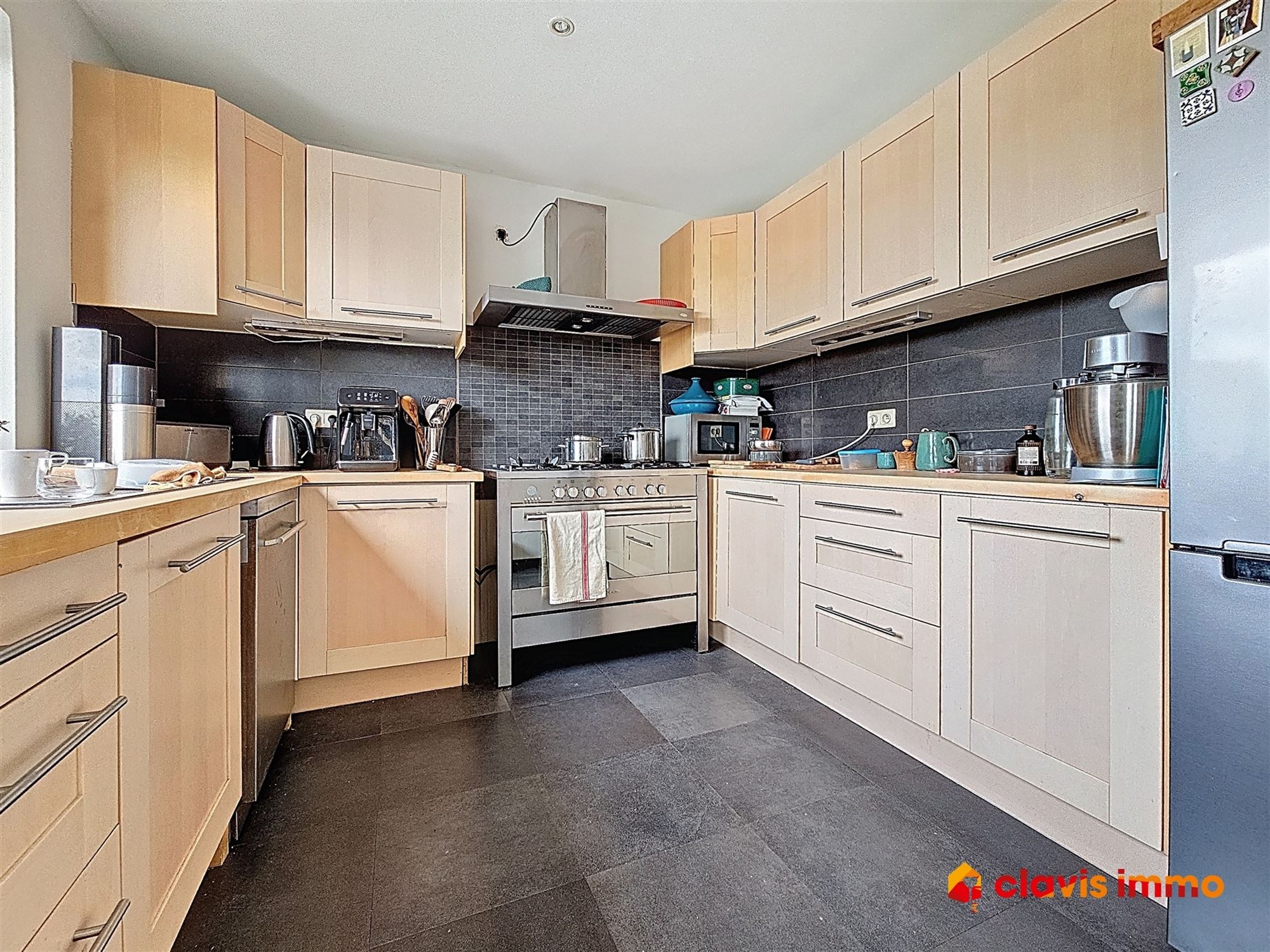 Aangename bel-etage woning met tuin foto 6