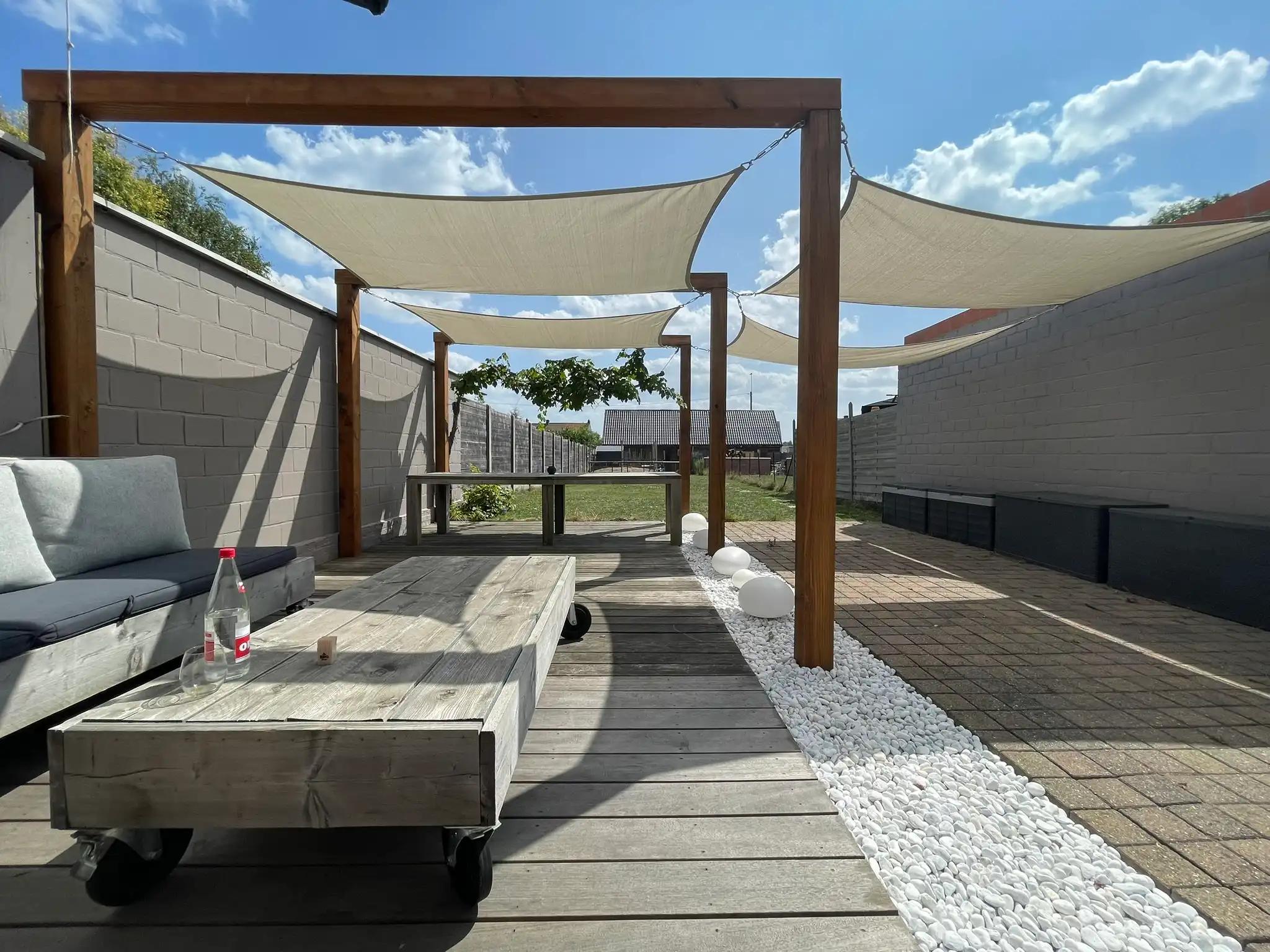 Ruime gezinswoning met grote zuidgerichte tuin, garage en polyvalente ruimte foto 14