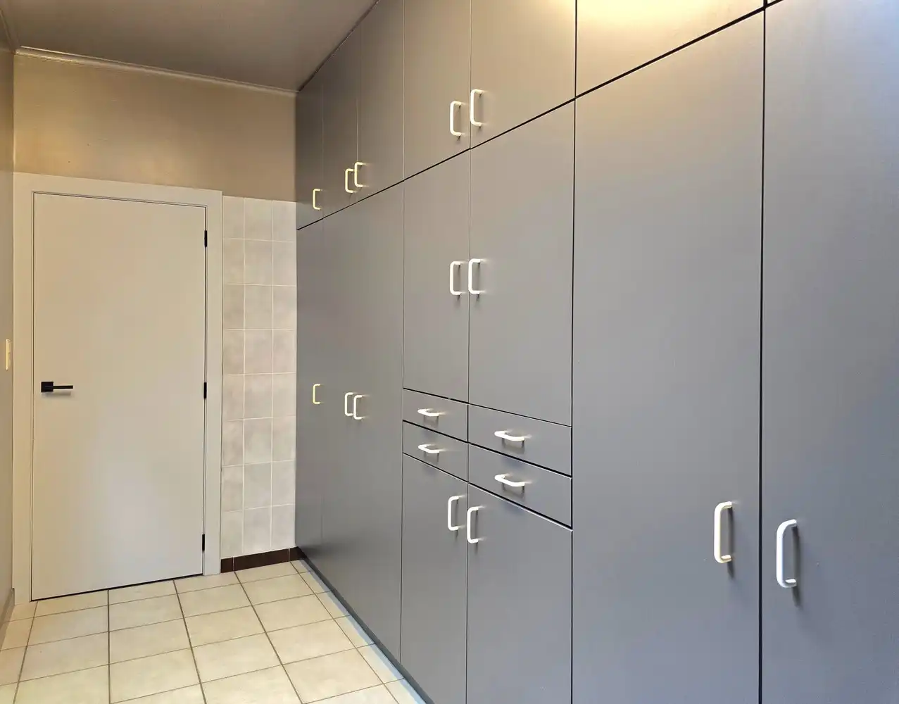 TE KOOP : WINKEL / TOONZAAL 386 m² met ruime woonst (momenteel "FIETSEN GAETHOFS") - ideale investering op een toplocatie! foto 26