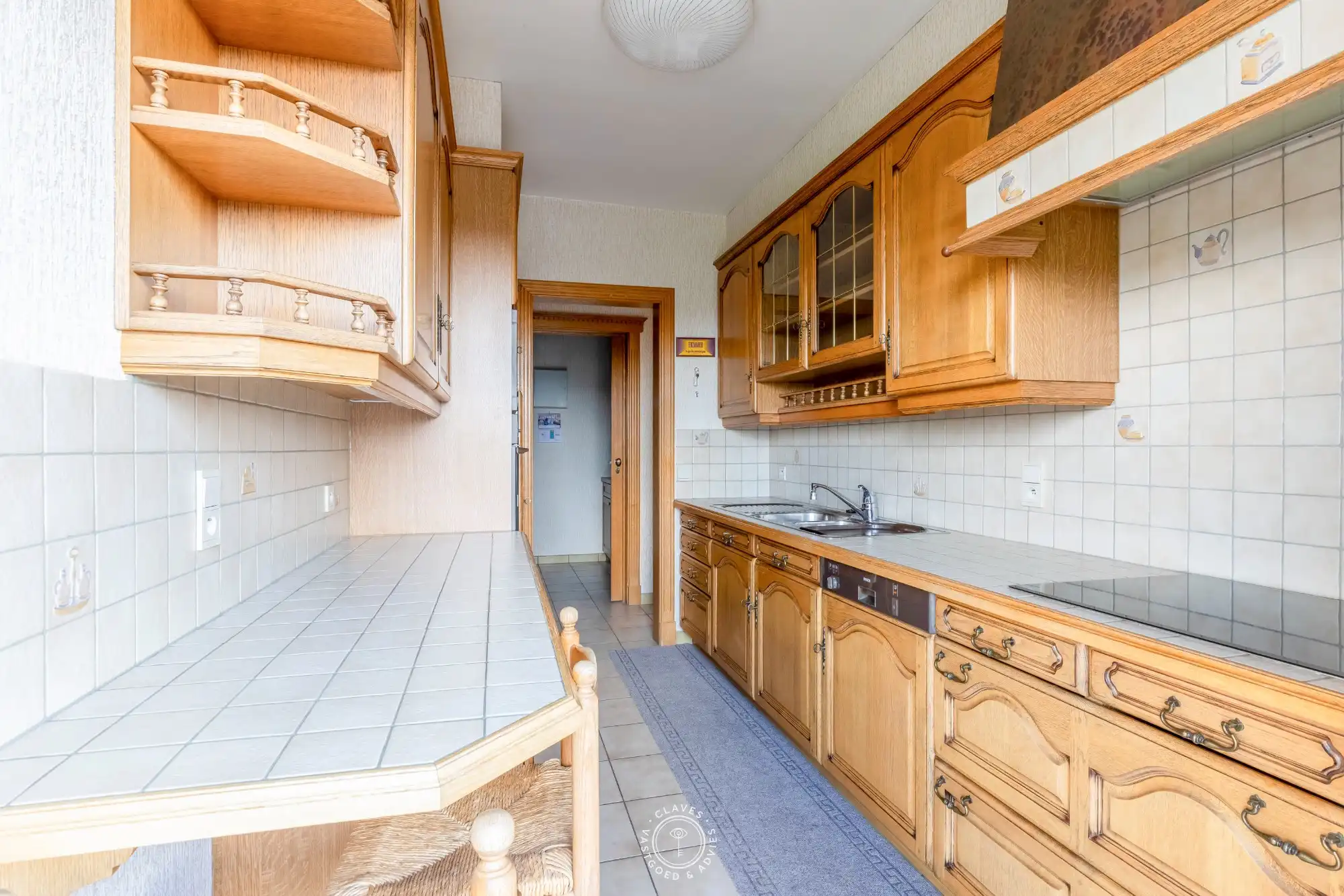 Bijzonder ruim appartement met zuidgericht terras foto 7