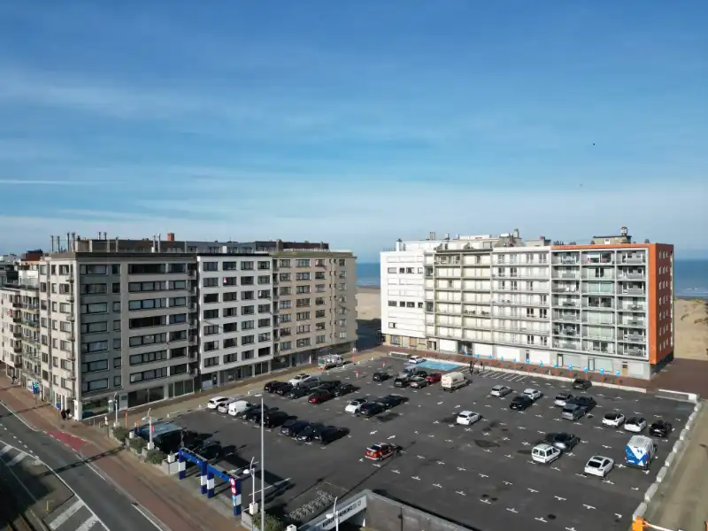 STUDIO MET SLAAPHOEK EN EEN DYNAMISCH UITZICHT foto 16