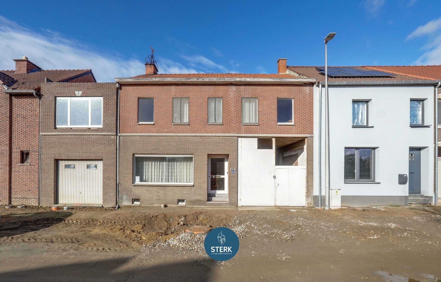 OP TE KNAPPEN GEZINSWONING MET RUIME TUIN TE OPGRIMBIE !  foto 4