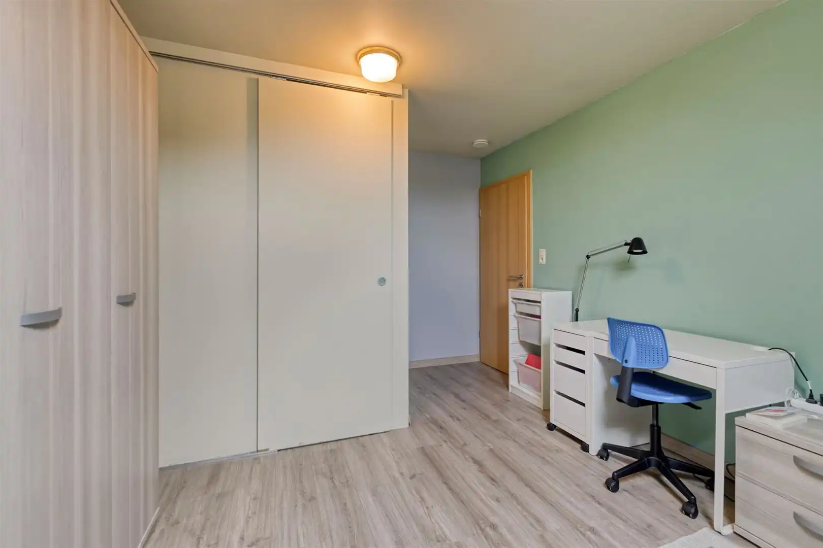 TE KOOP: Verzorgde halfopen bebouwing met 3 slaapkamers in Koersel! foto 24