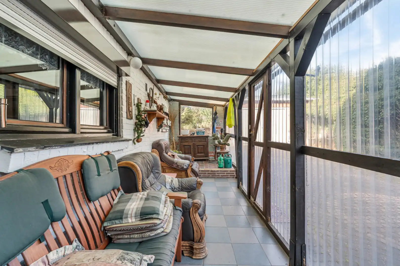 Halfvrijstaande gezinswoning met veel mogelijkheden op een perceel van 8are!  foto 27