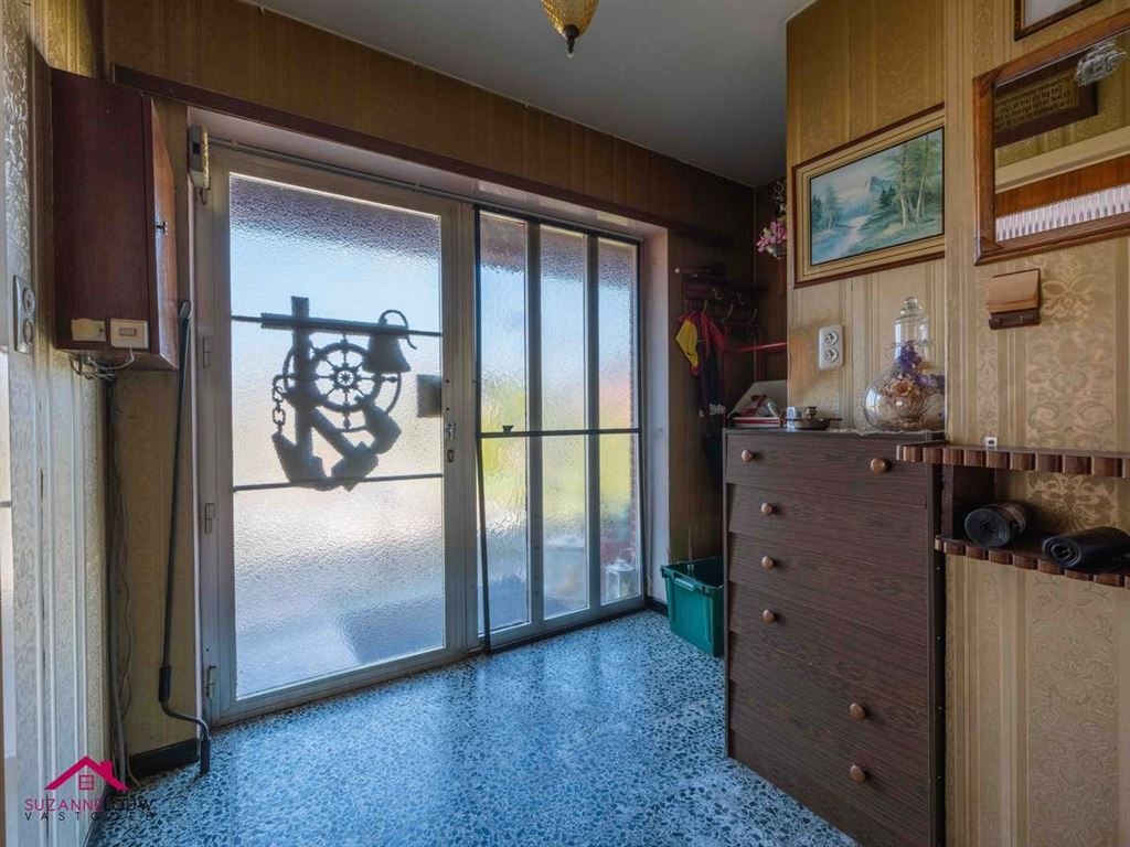 Vrijstaande woning, te renoveren naar eigen smaak en wensen foto 13