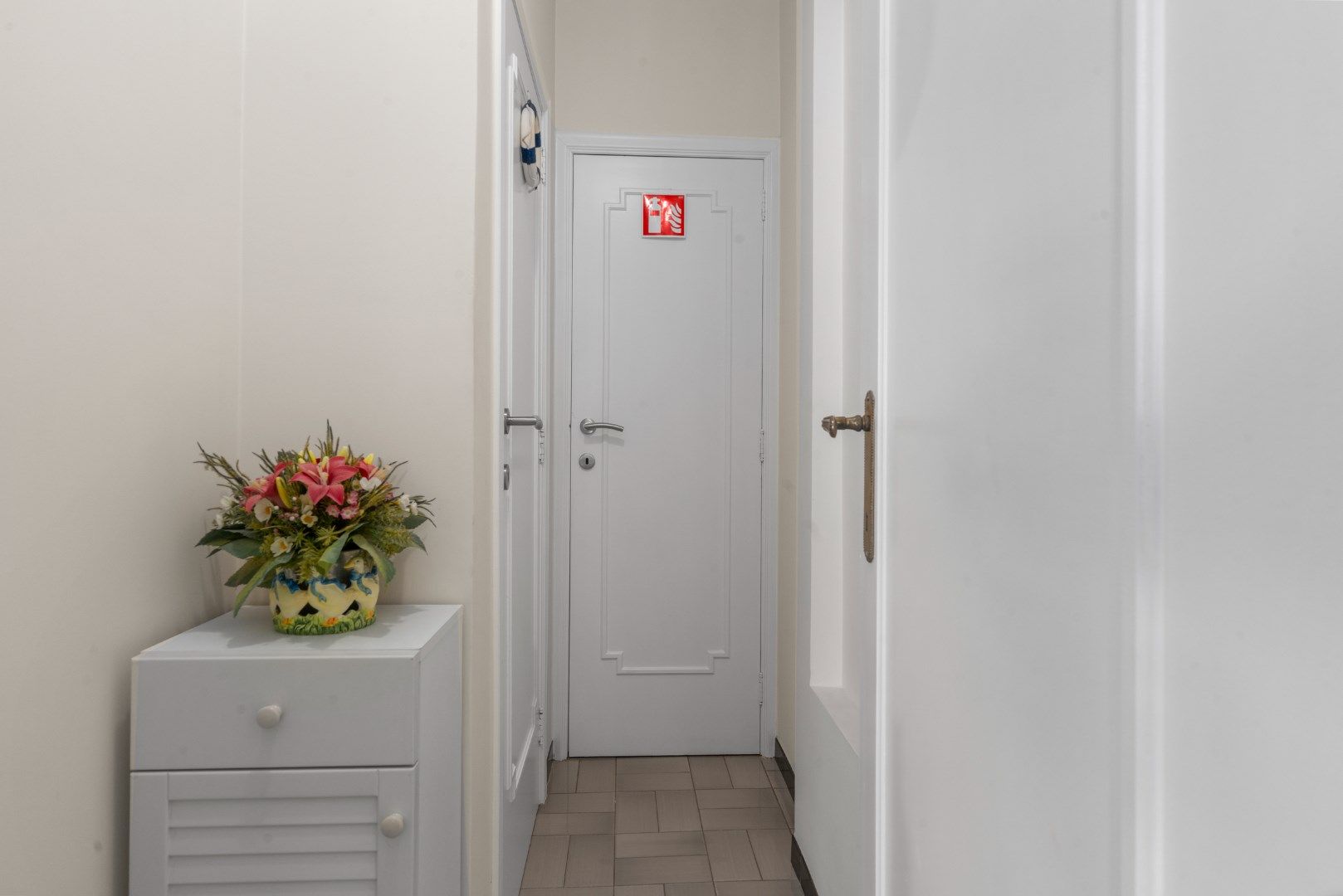 RUIM APPARTEMENT MET 2 SLAAPKAMERS IN CENTRUM OOSTENDE foto 13