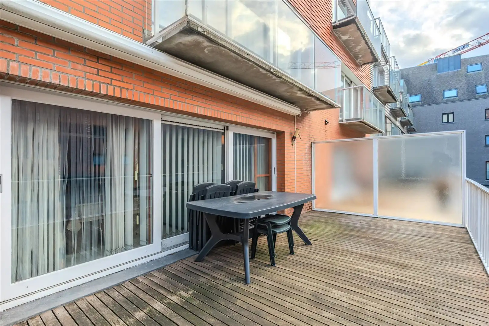 appartement met zonnig terras foto 10