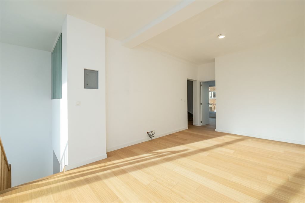 Gerenoveerde woning met zuidgerichte tuin foto 11