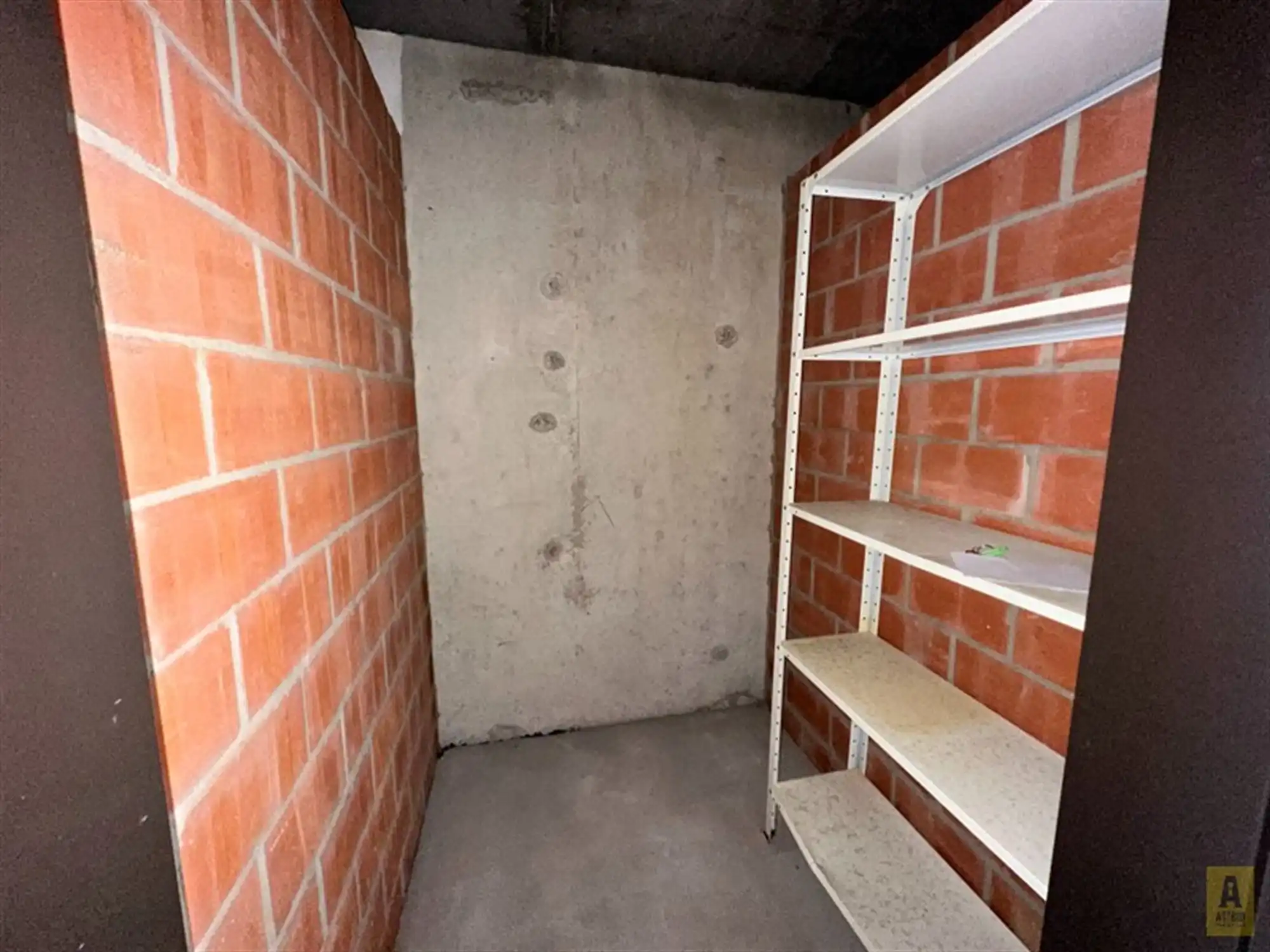 Berging in residentie Astrid foto {{pictureIndex}}