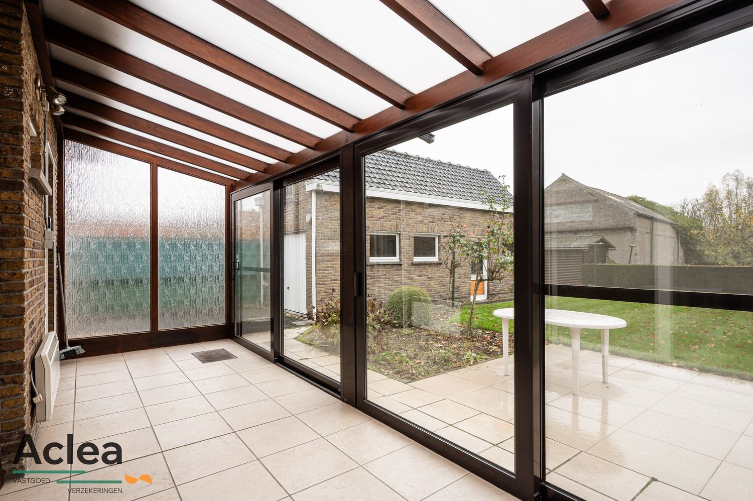 Karaktervolle vrijstaande woning op een goede locatie in Kaprijke foto 23