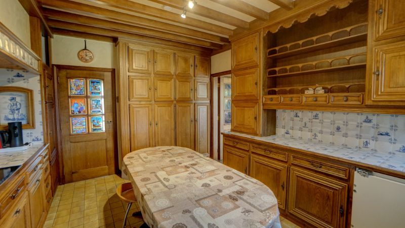 Villa 305m² met ruime garage of hobby-bureel-praktijkruimte 62m² op 7 are 48 ca foto 30