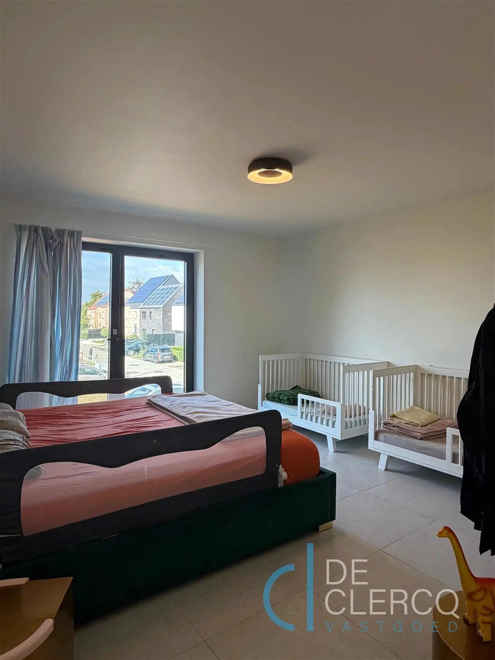 Ruime nieuwbouwwoning te huur in rustige wijk te Lochristi!  foto 6