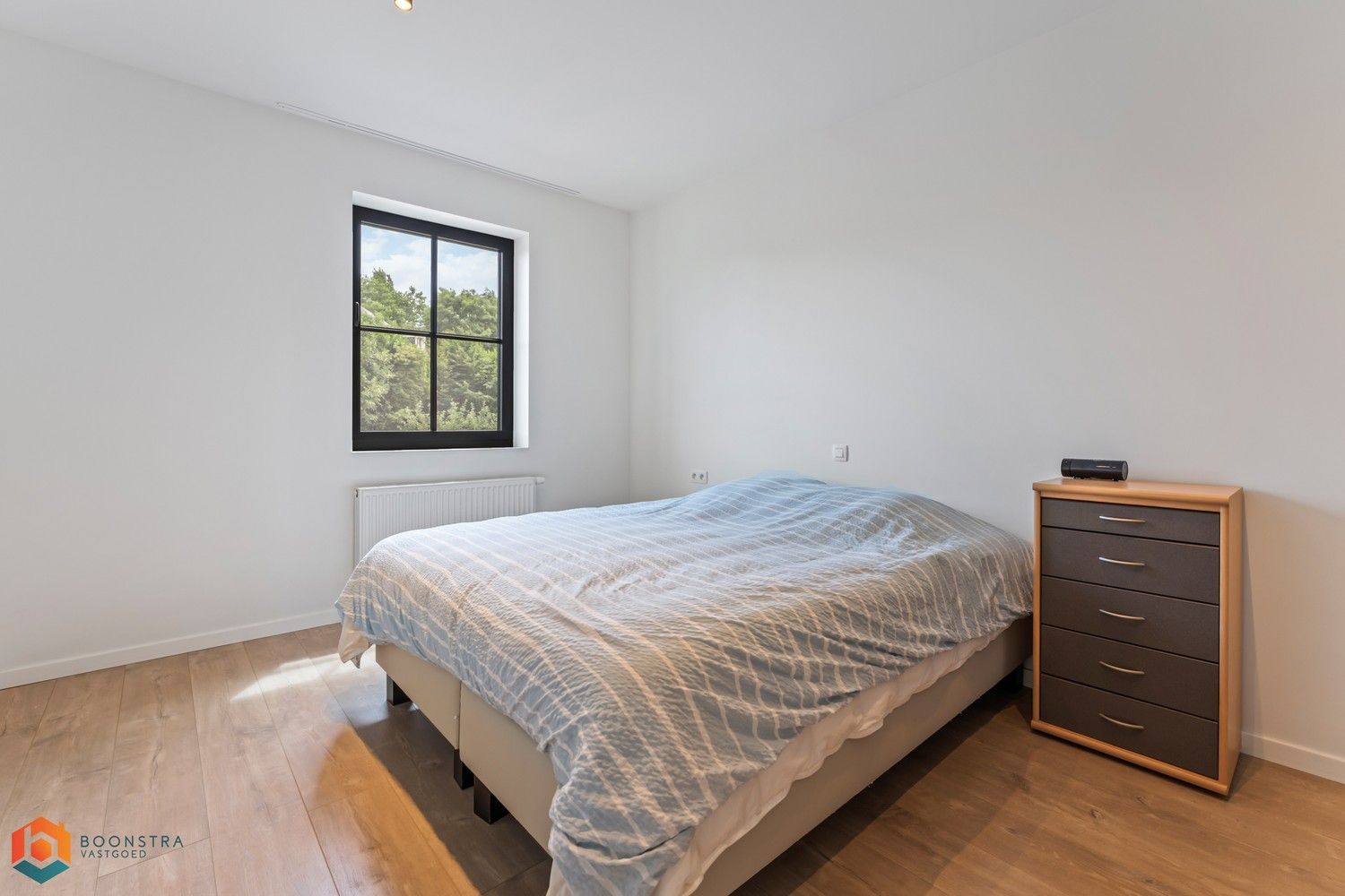 Instapklare woning met 5 slpkrs en tuin te Itegem foto 10