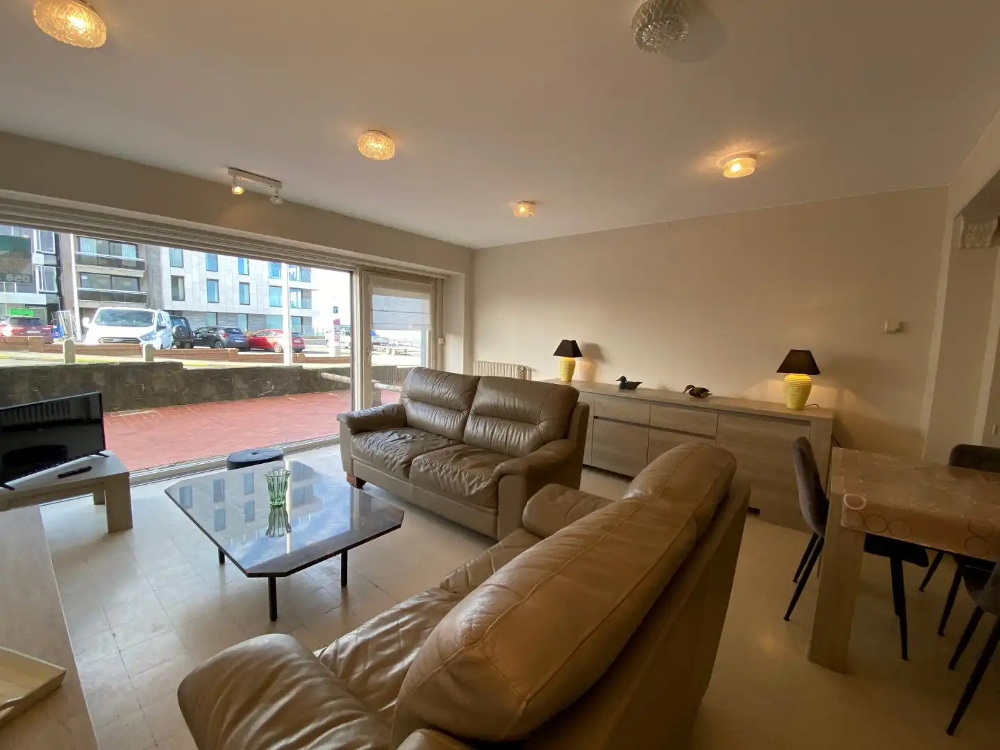 Ruim appartement op het gelijkvloers met zijdelings zeezicht - garages en groot terras foto 13