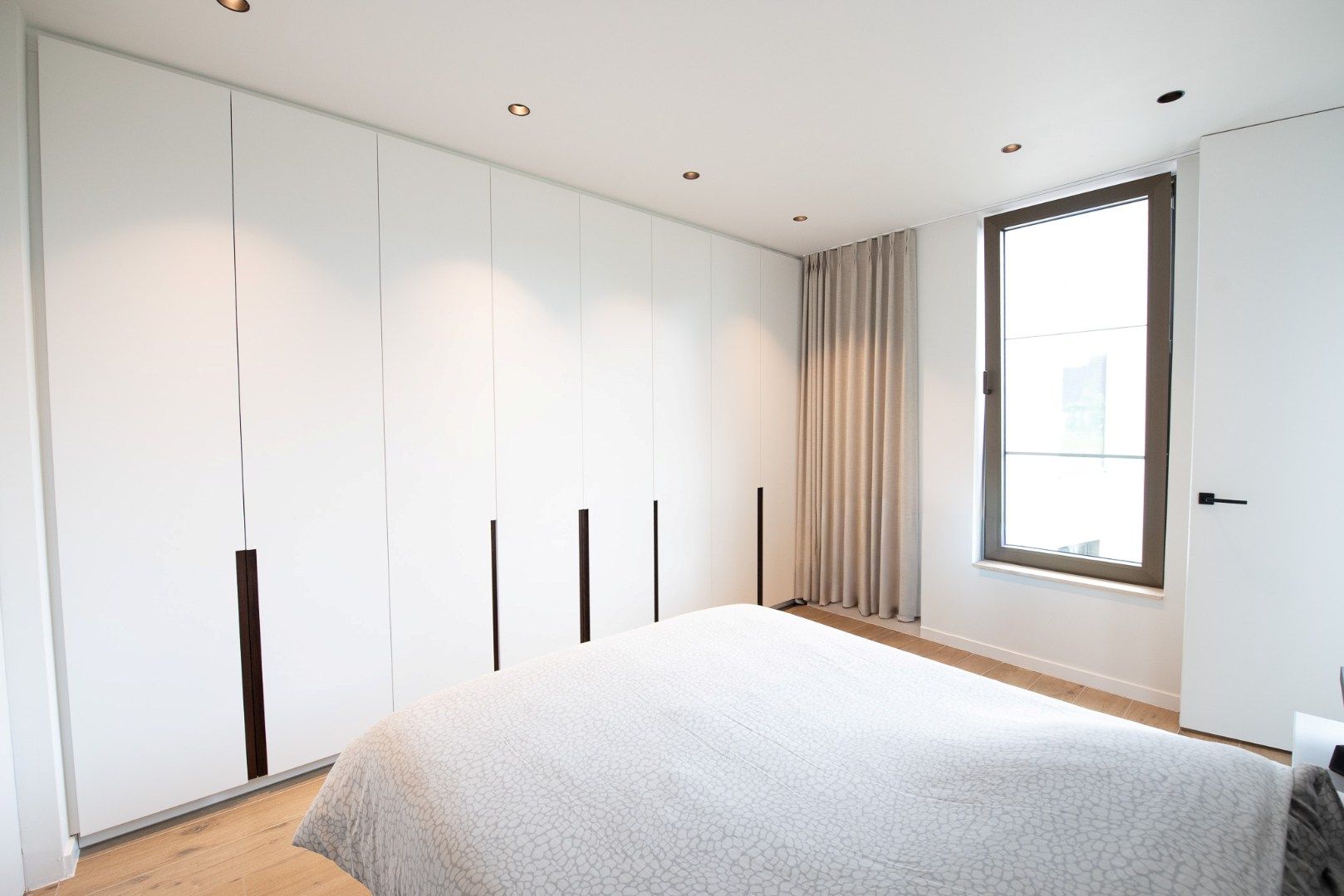 Luxueus appartement nabij de markt van Deinze. foto 13