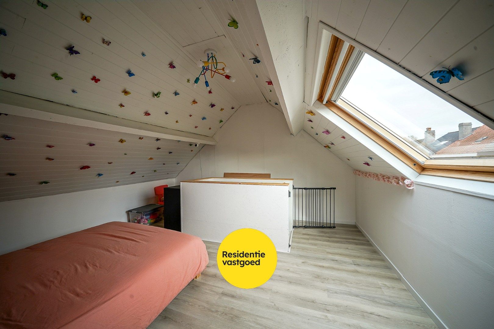 Instapklare woning met garage en tuin te Bredene foto 15