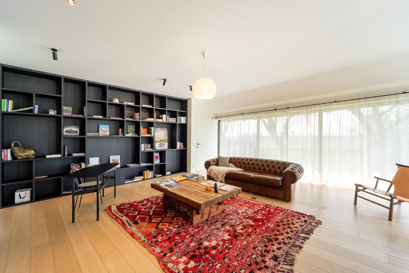 Prachtig gerenoveerde hoeve met panoramisch zicht over de polders foto 18