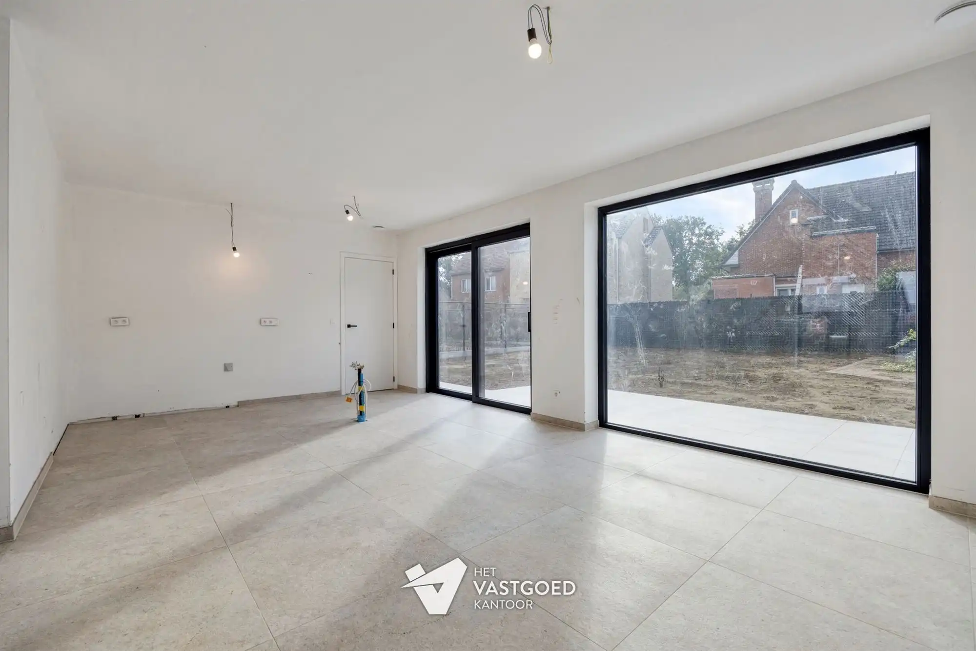 VOLLEDIG AFGEWERKTE EN ENERGIEZUINIGE NIEUWBOUWWONING TE SCHAFFEN foto 5