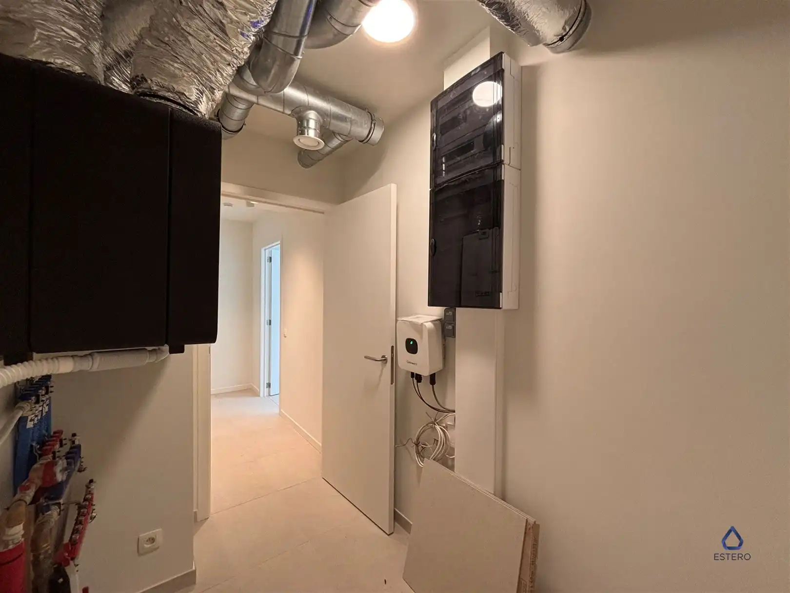 Prachtig nieuwbouwappartement met ruim terras foto 8