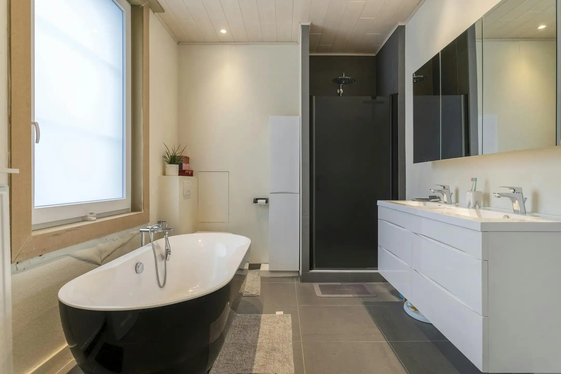 Energiezuinige woning te koop in Ieper met 5 kamers foto 19