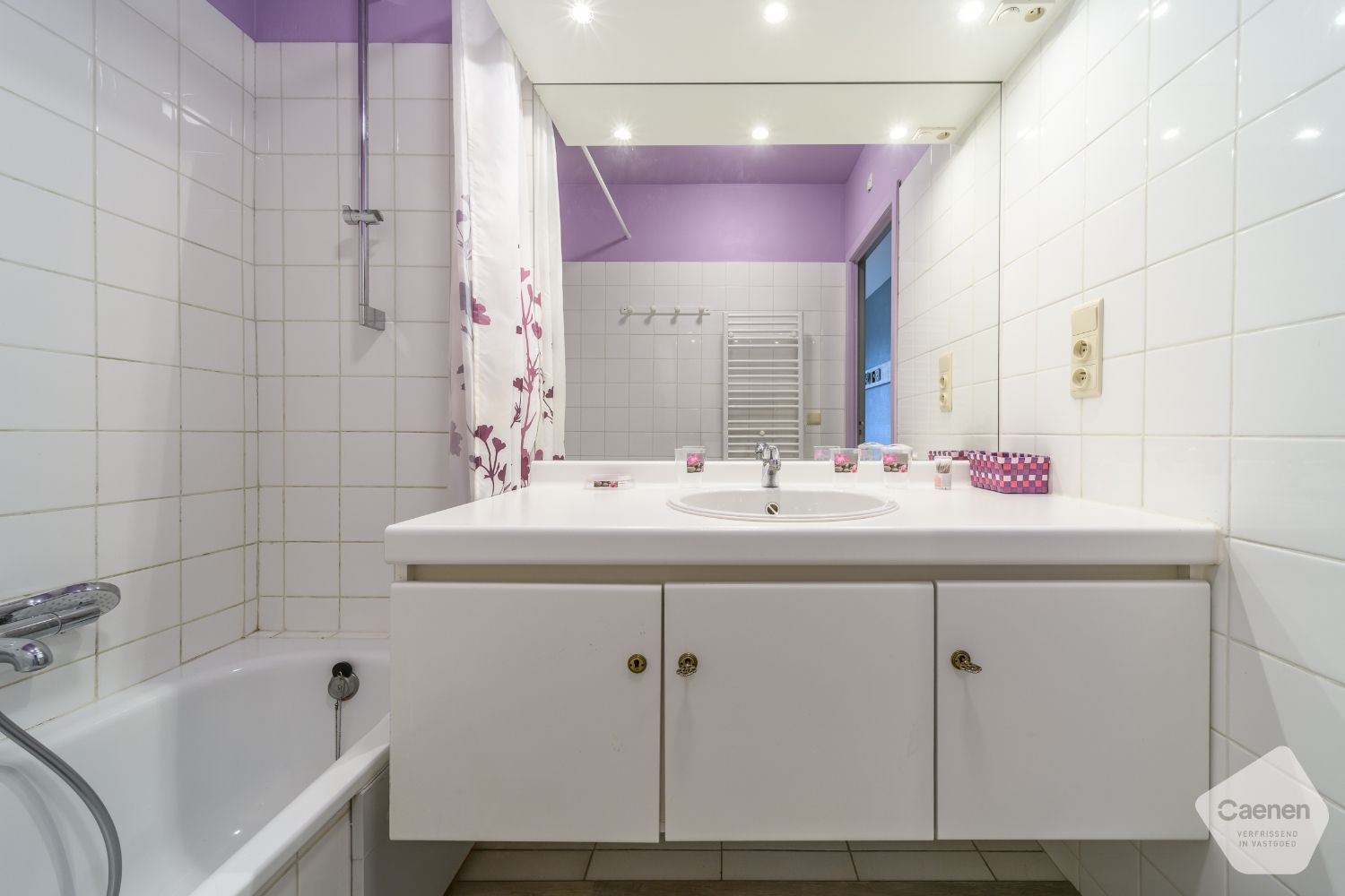 Prachtig gerenoveerd 1-slaapkamerappartement op de 3de verdieping – Topligging aan zee en centrum foto 11