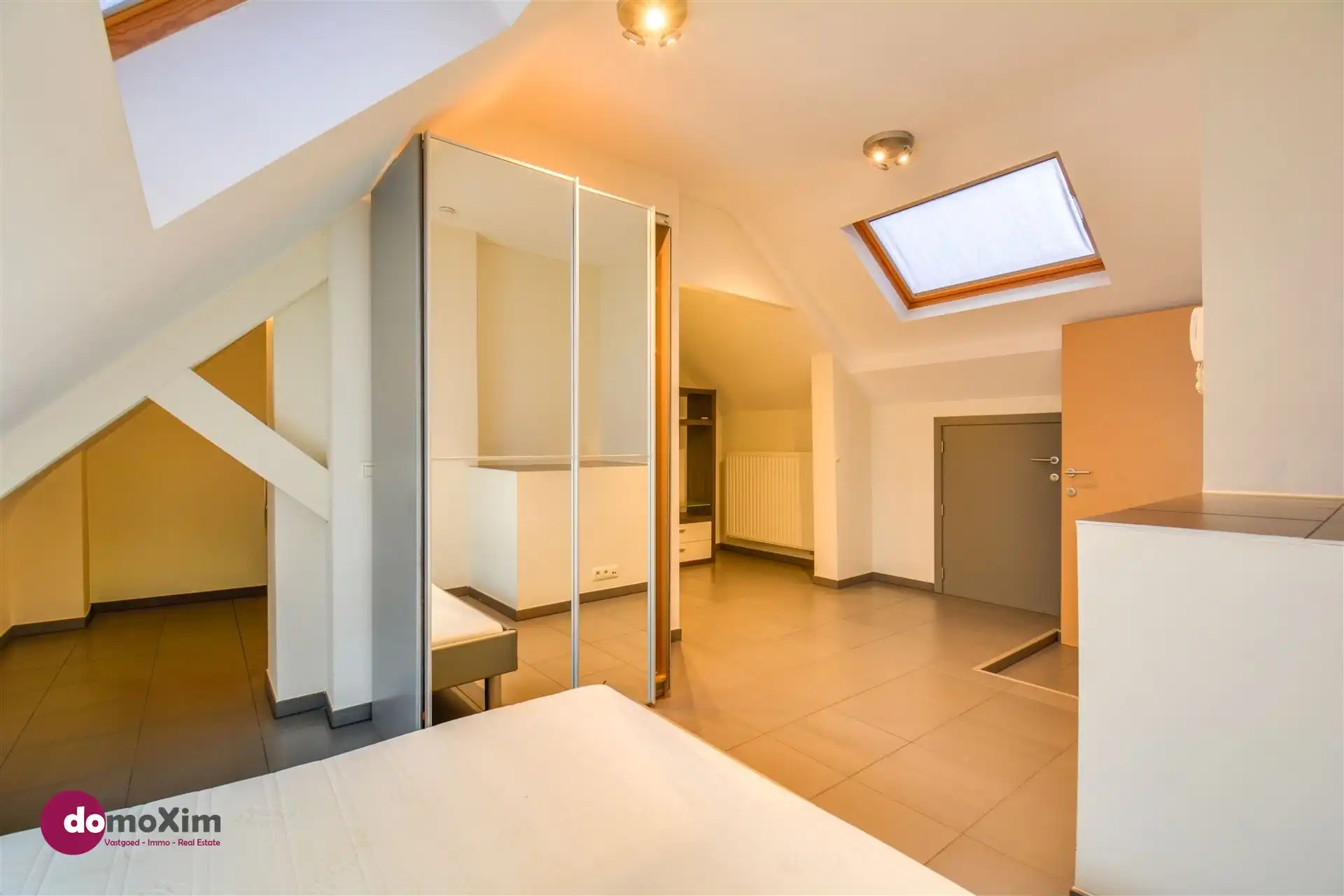 Moderne gemeubelde studio, geschikt voor twee personen, in het centrum van Leuven foto 10