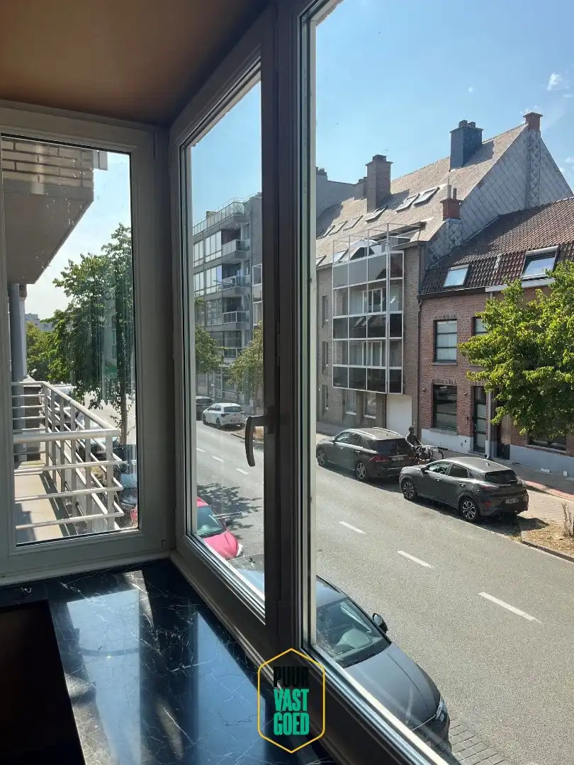 Ruim appartement met 2 slpk's en bureau met uitzonderlijk groot terras  foto 13