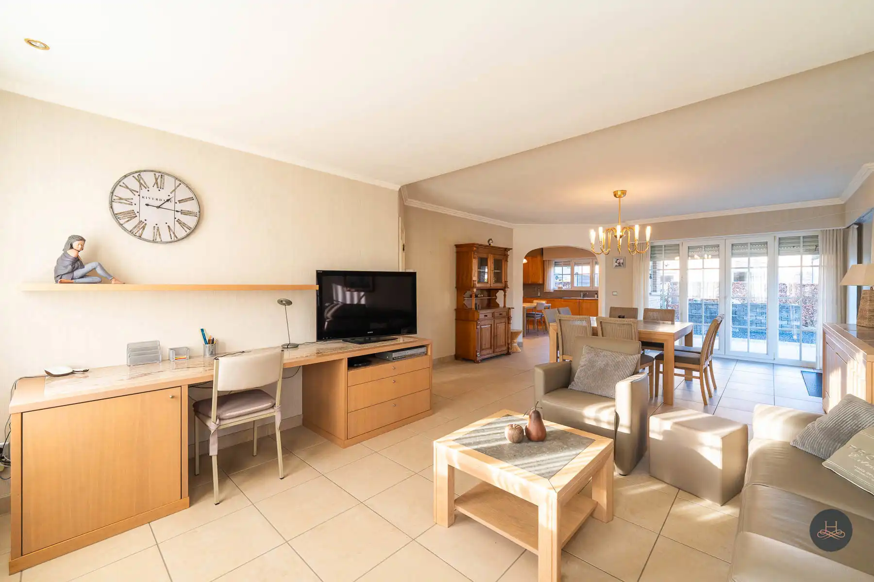 Uw ideale gezinswoning op rustig en mooi perceel foto 7