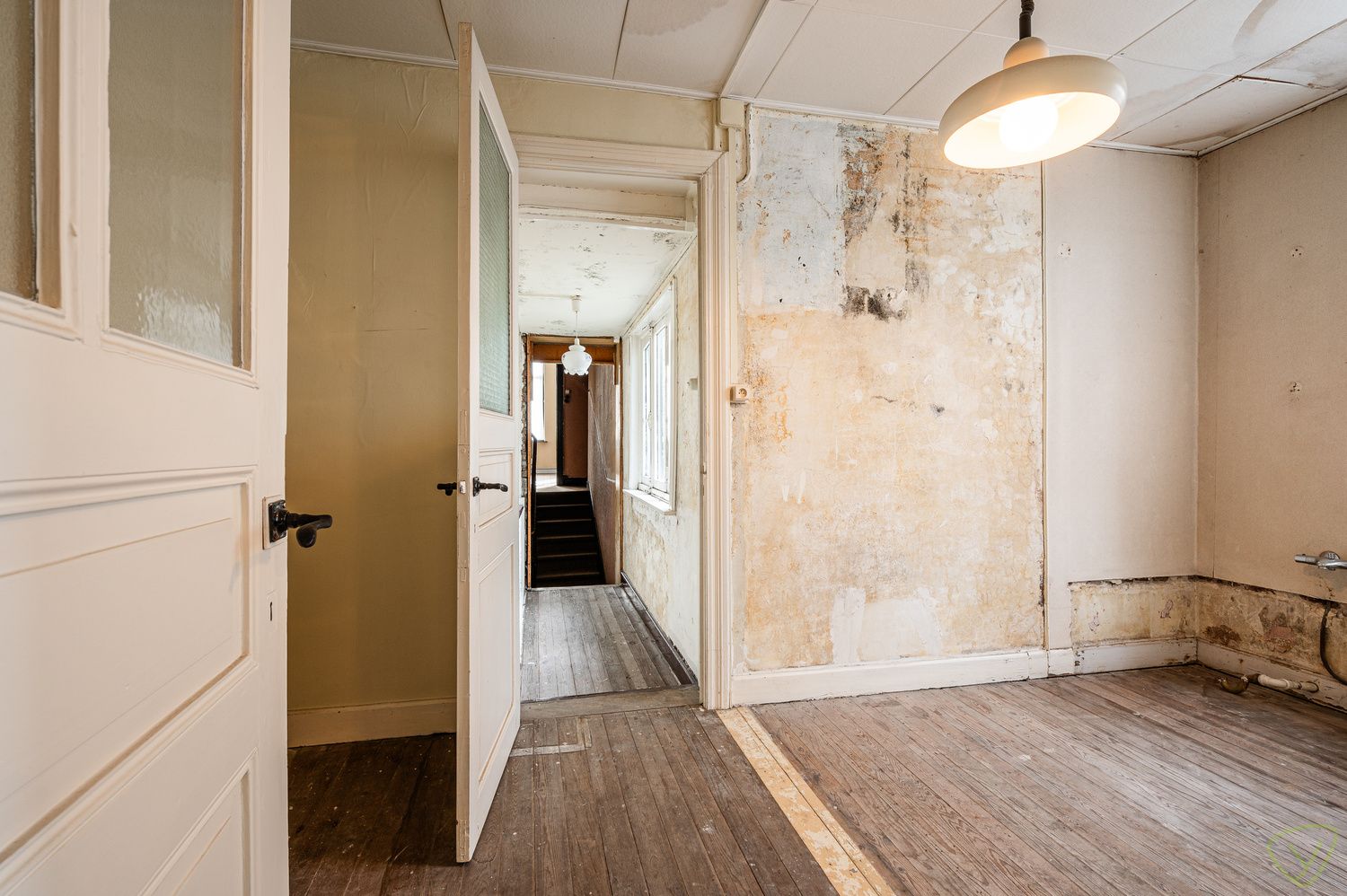 Statige woningen te koop in de Boelare, nabij het Cultuurcentrum. foto 14